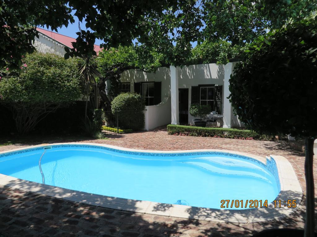 Buiten Verwagten Guest House กราฟฟ์-เรเน็ต ภายนอก รูปภาพ